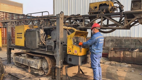 奋勇争先 精益求精 钻探设备检修再上新台阶